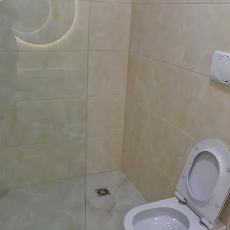 Nos 1 Apartment